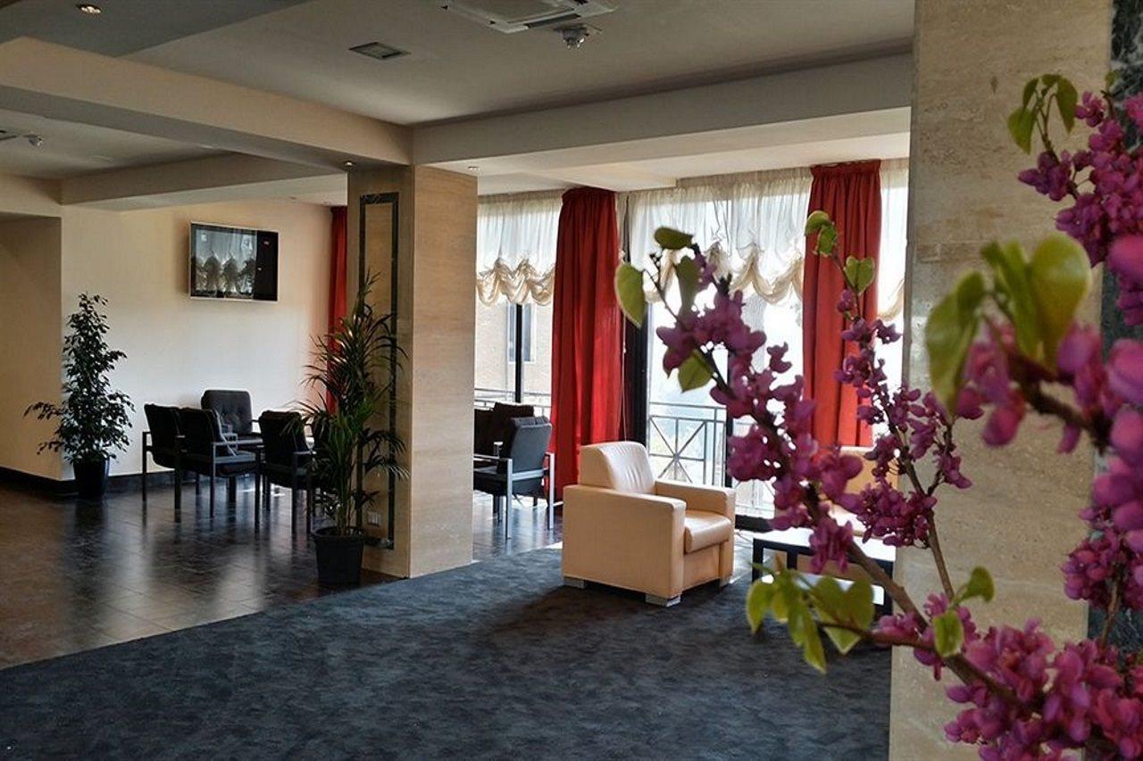 Regal Park Hotel Рим Экстерьер фото