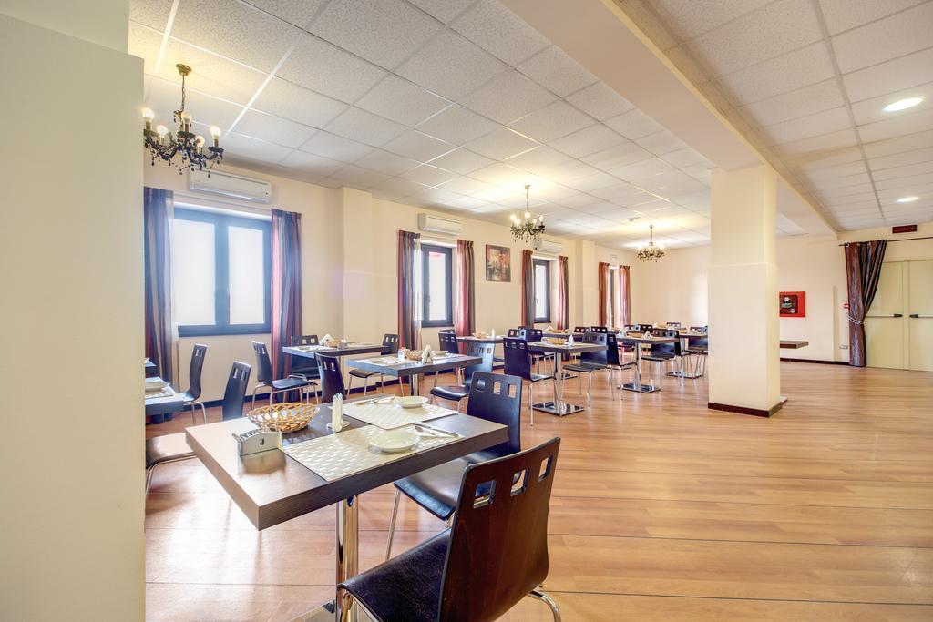 Regal Park Hotel Рим Экстерьер фото