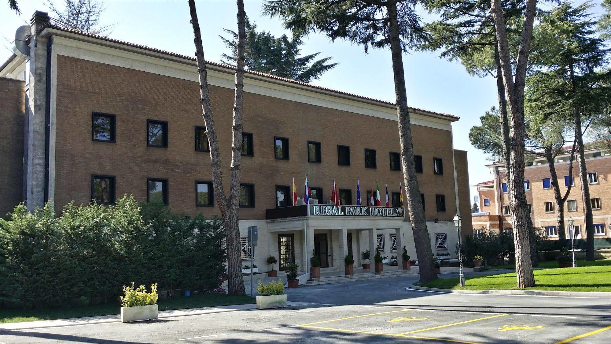 Regal Park Hotel Рим Экстерьер фото