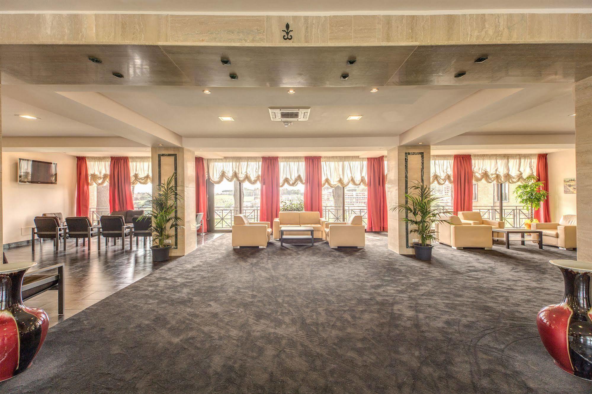 Regal Park Hotel Рим Экстерьер фото