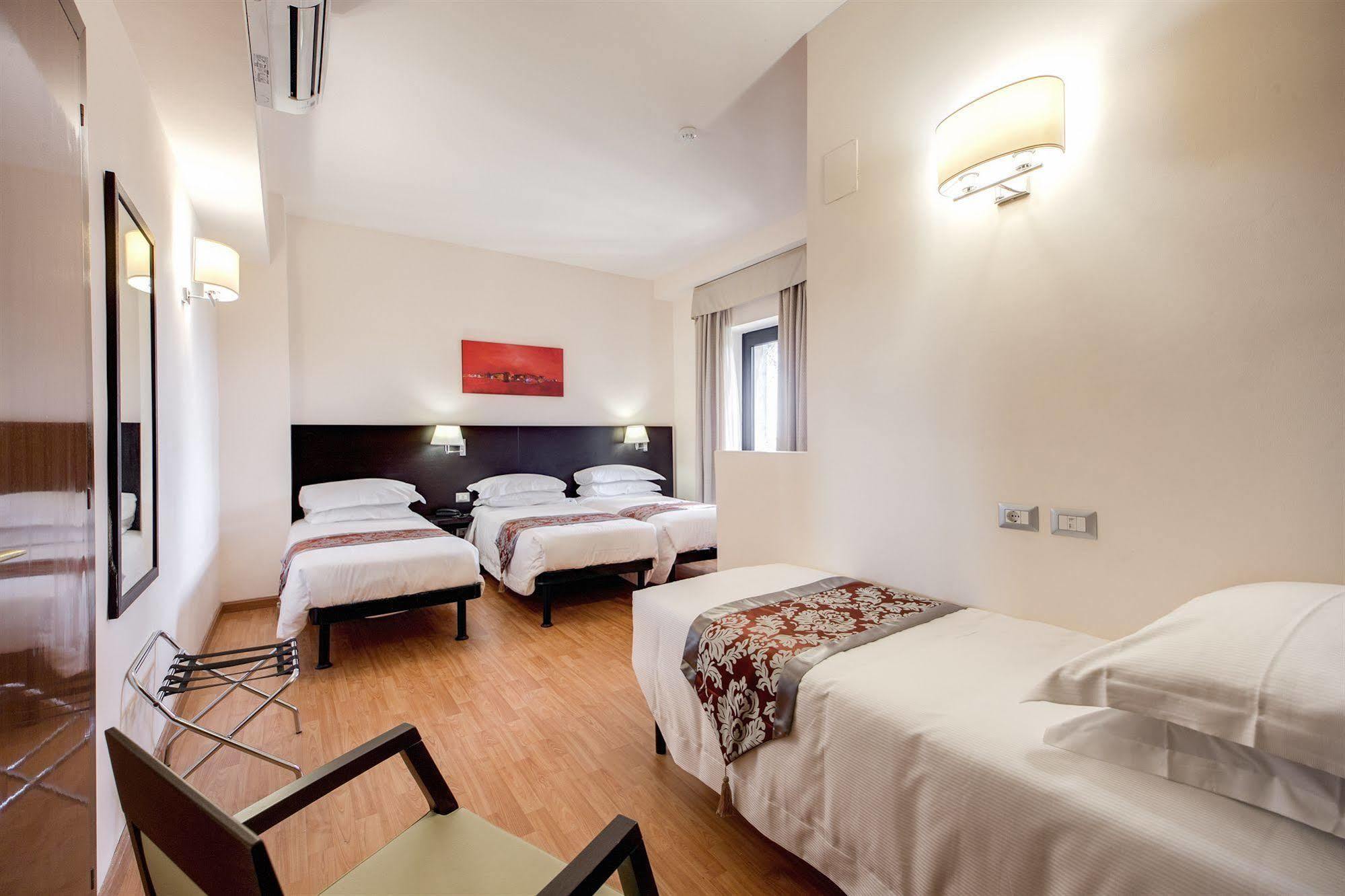 Regal Park Hotel Рим Экстерьер фото